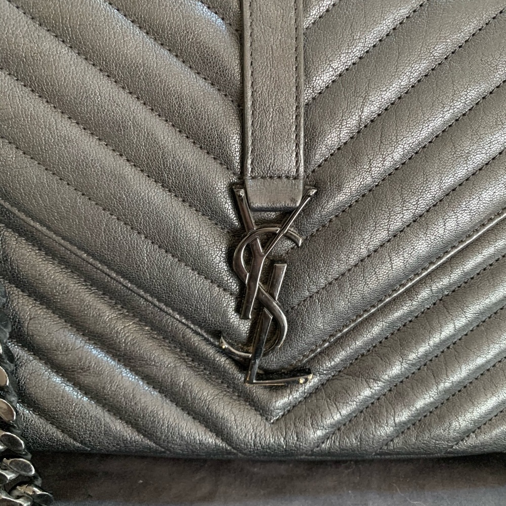 YSL Medium College Bag in Black Sold - Picture 2 of 16